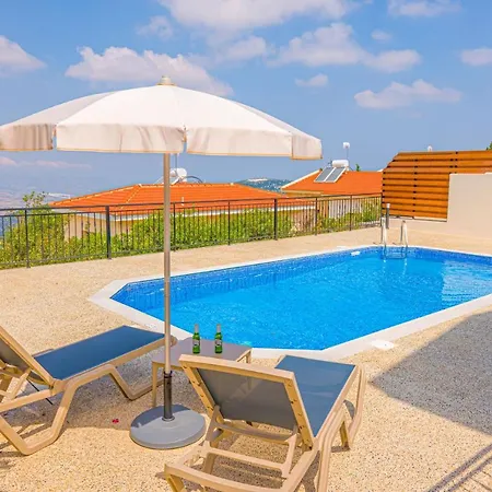 Aeria Villa Lysos